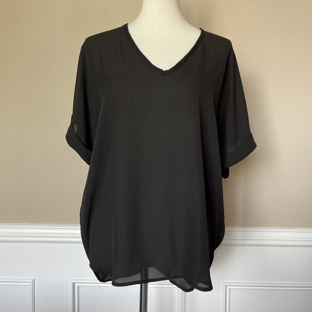 Lila Clothing Co Women Black Sleeveless Blouse M Sheer High Low Lightweight